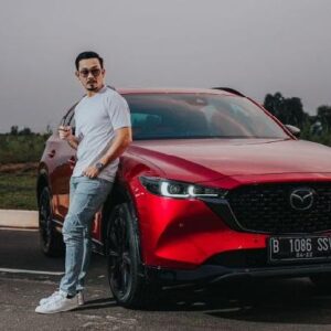 10 Rental Mobil Ciracas Armada Komplit Lepas Kunci Atau Dengan Supir