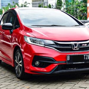 10 Rental Mobil Cisarua Bogor, Harga Sewa Murah 250K