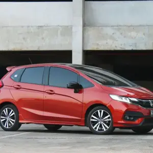 5 Rental Mobil Babakan Madang, Harga Sewa Murah Mulai 400K